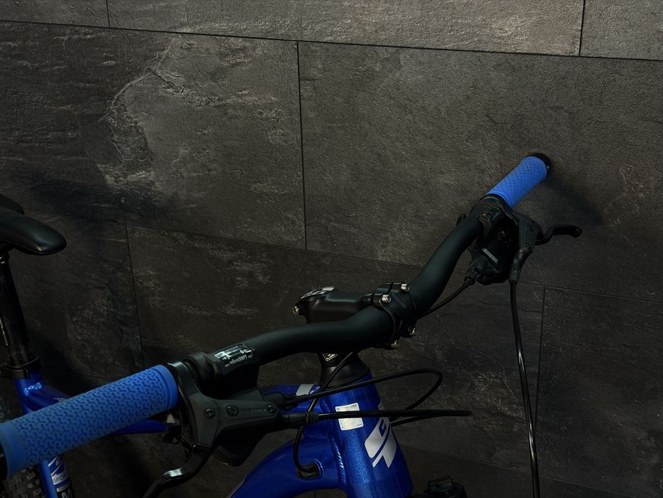 Велосипед GT Avalanche