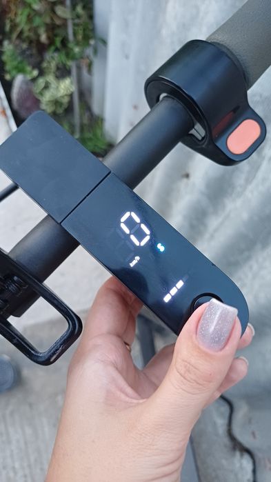 Самокат Электроный от Ксяоми