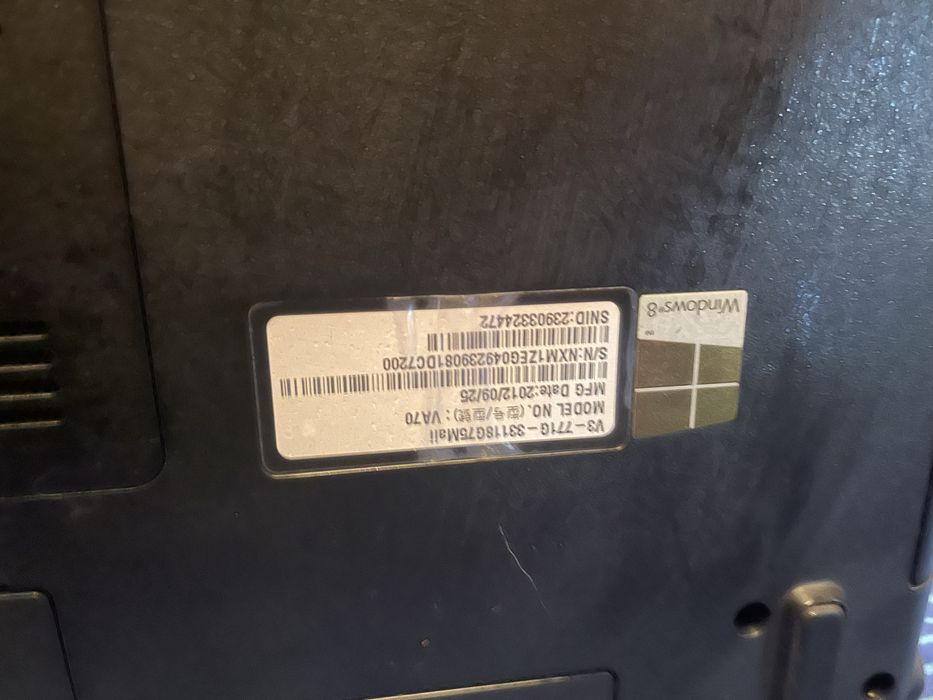 Portatil Acer 771G