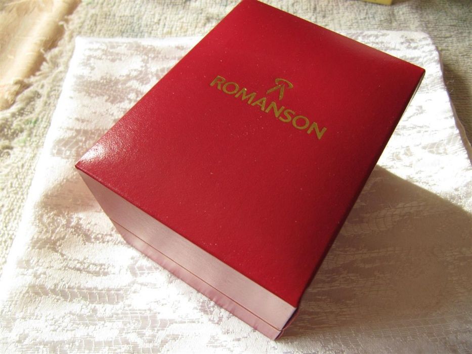 Часы женские кварцевые "ROMANSON RM 0219L", новые