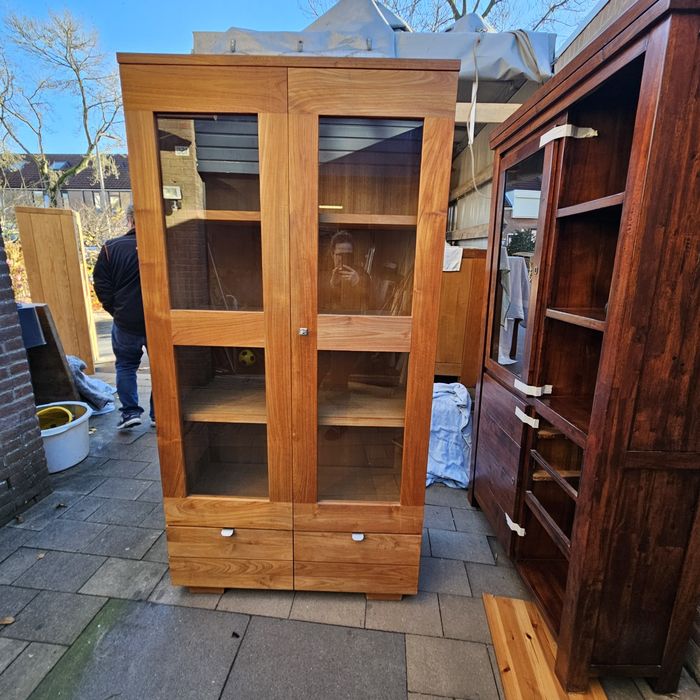 Drewniana witryna / biblioteczka 195x100x45,5, lity teak