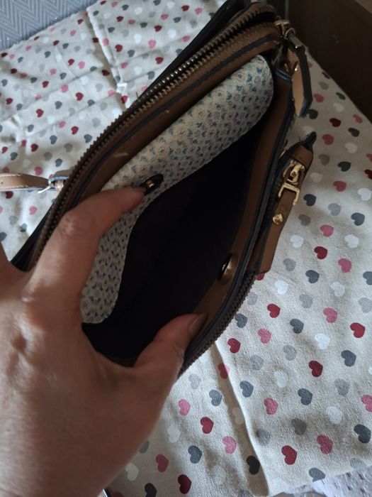 Mala pequena estilo Veneza com alça