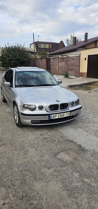 легковые автомоби БМВли