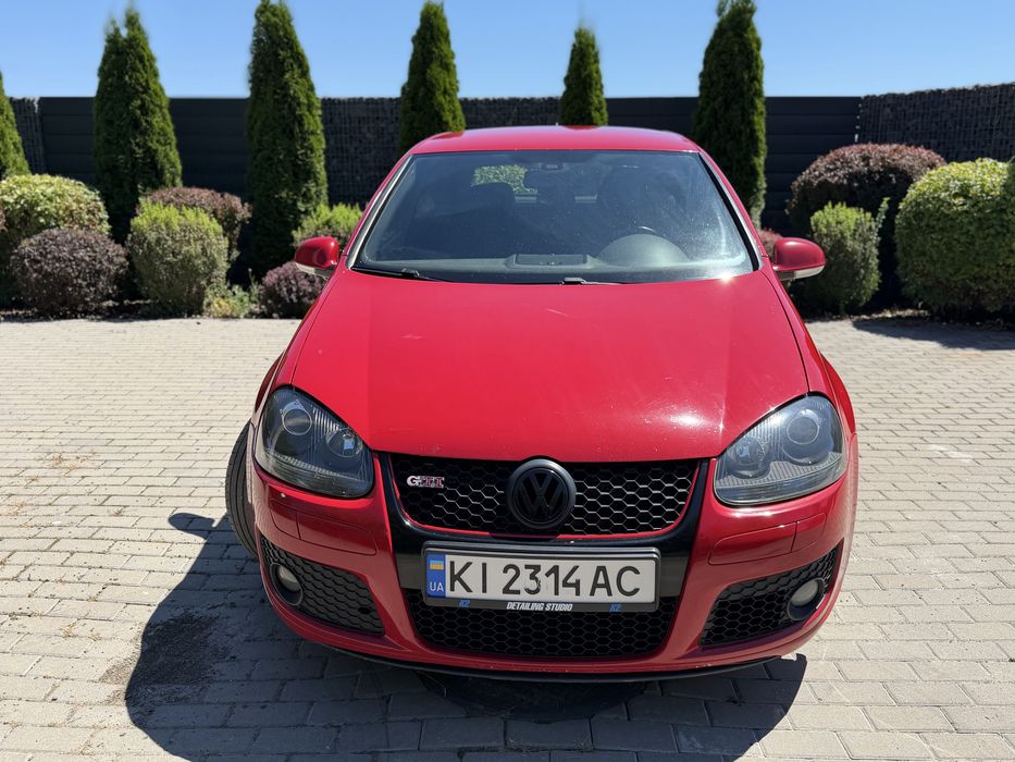Volkswagen Golf GTI 2.0