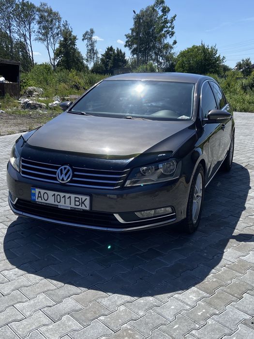 Продам Volkswagen Passat B7 2012 року