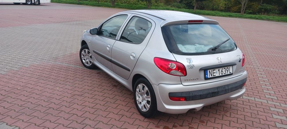 Peugeot 206 plus