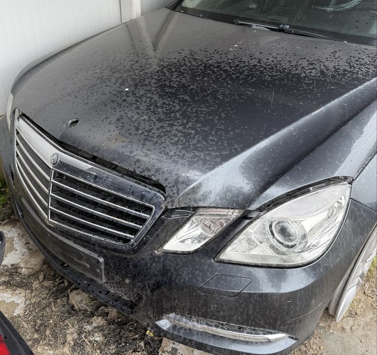 Mercedes W212 parachoques frente