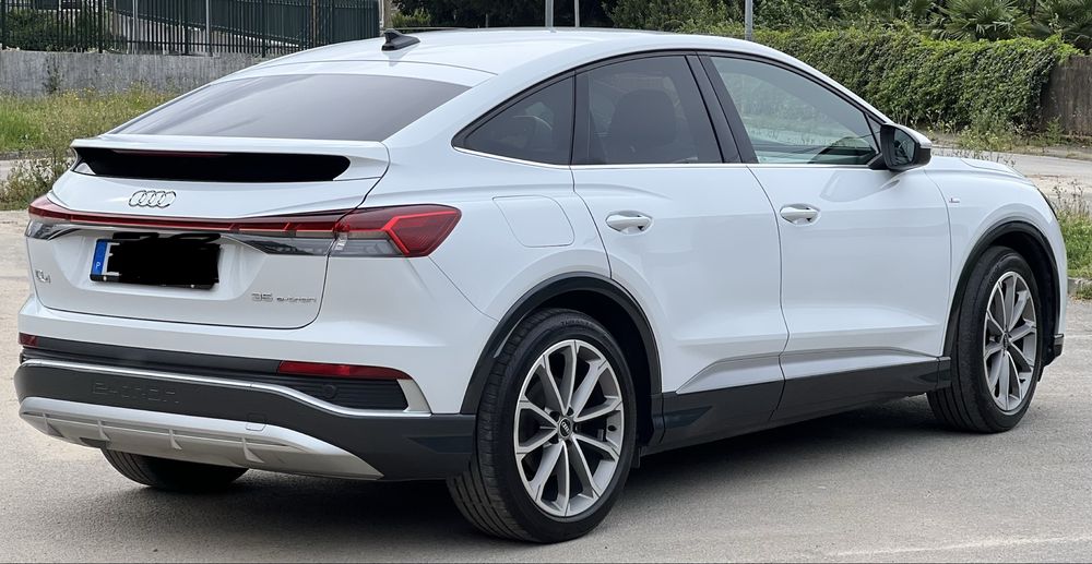 Audi Q4 E-Tron  Sportback 35 S line