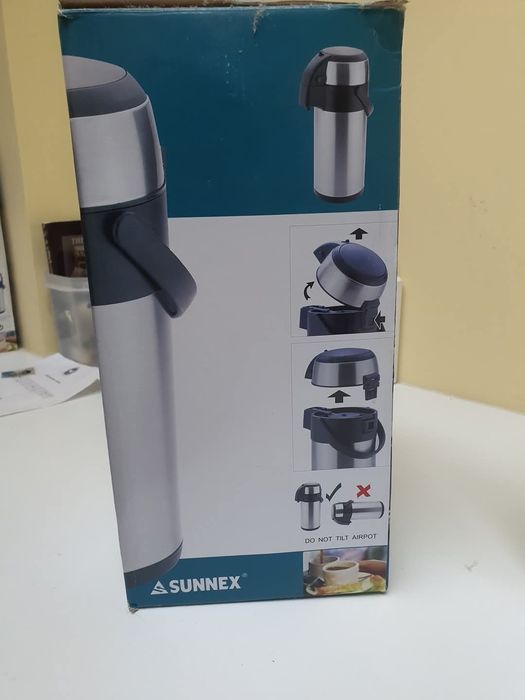 Liquid Dispensing Thermos436943804233820160