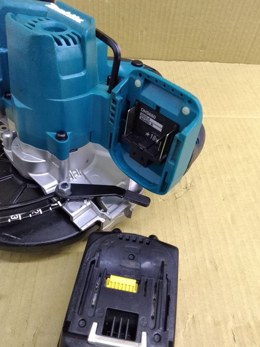 Makita DHS660 Piła Najazdowa Pilarka Tarczowa Najazdówka 18V 5.0Ah