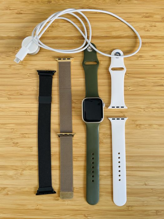 Sprzedam Apple Watch 8 S8 A2770 41 mm