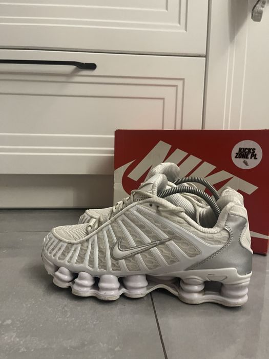 buty nike shox