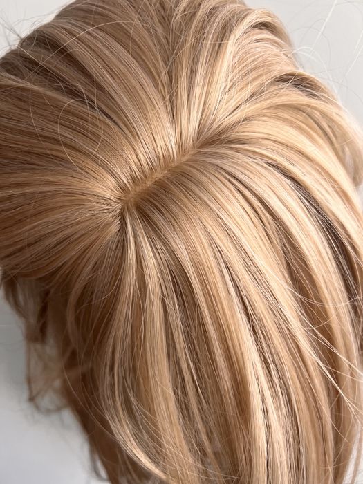 Blond peruka refleksy pasemka grzywką cieniowane nowa jasna bob