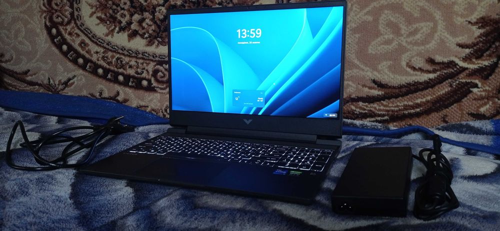 Потужний ігровий ноутбук HP Victus 144 Гц / i7-12650H 10 ядер / RTX 3050 Ti