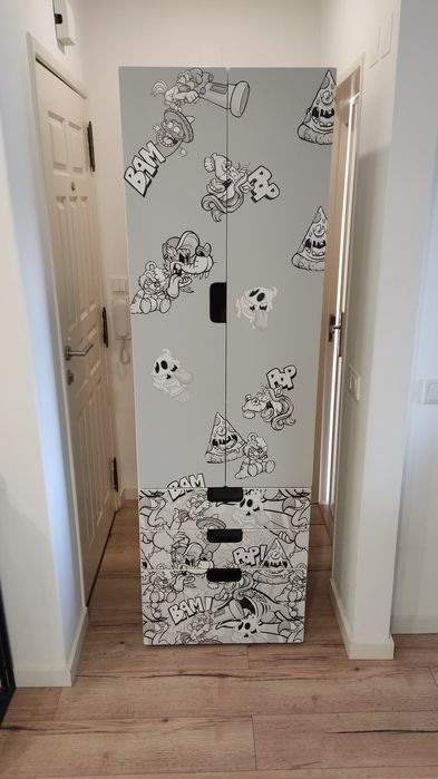 Roupeiro IKEA Infantil Decorado – Peça Única