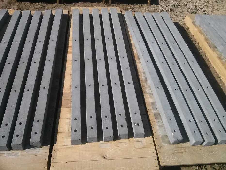 Słupki betonowe ogrodzeniowe 220cm do siatki malin słupek 2, 2m słupek