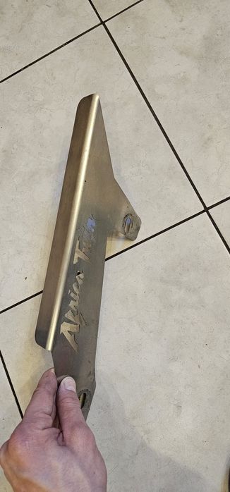 Osłona łańcucha HONDA XRV 750 RD07A RD07 africa twin