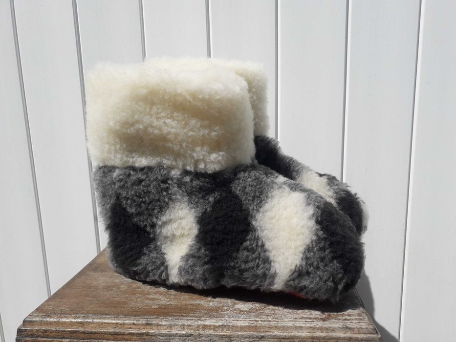 Чуни мужские и женские. Войлочная подошва. 35-45 размеры