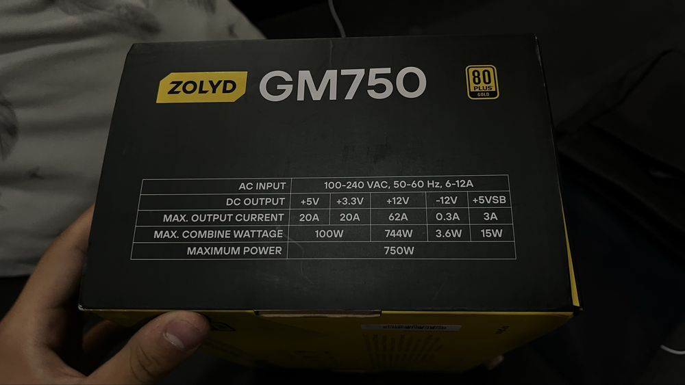 Fonte de alimentaçao gm750
