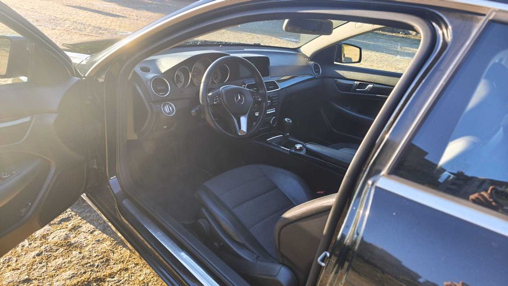 Mercedes c220 coupé