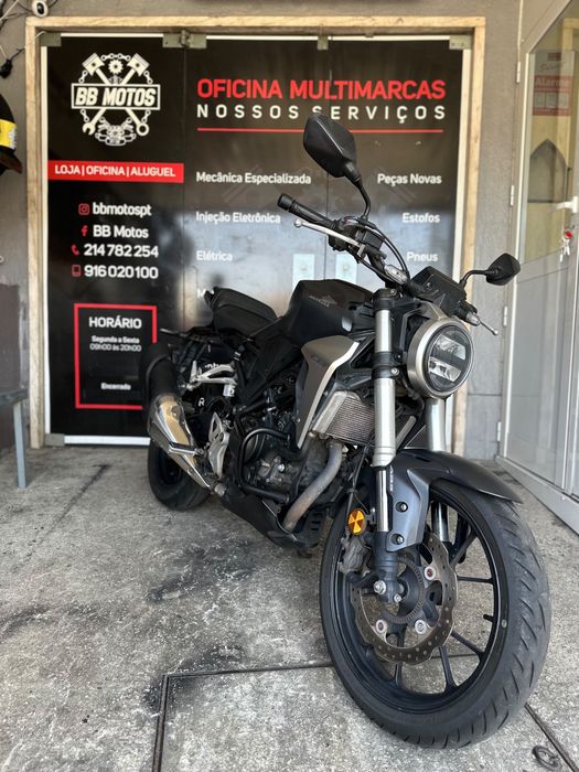Honda CB 300 R (Neo Sports Café)