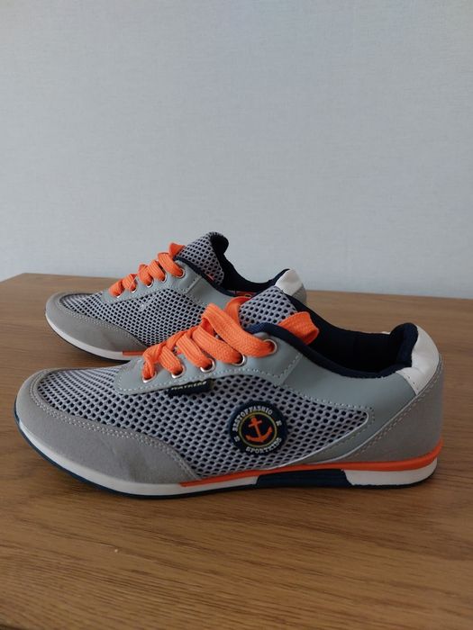 Брендові кросівки Jong-Golf