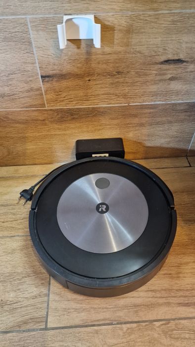 iRobot Roomba j7