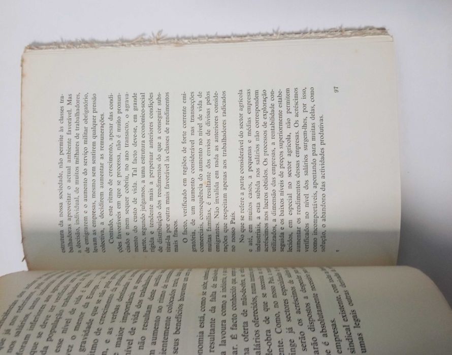 Evolução da economia Portuguesa e outros estudos, de Eduardo Guerra