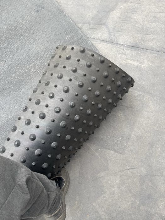 Maty legowiskowe dla bydla materace