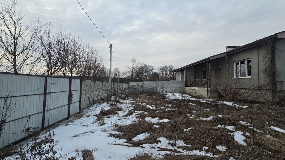 Продам! Дом смт  Писочин  с видом на озеро