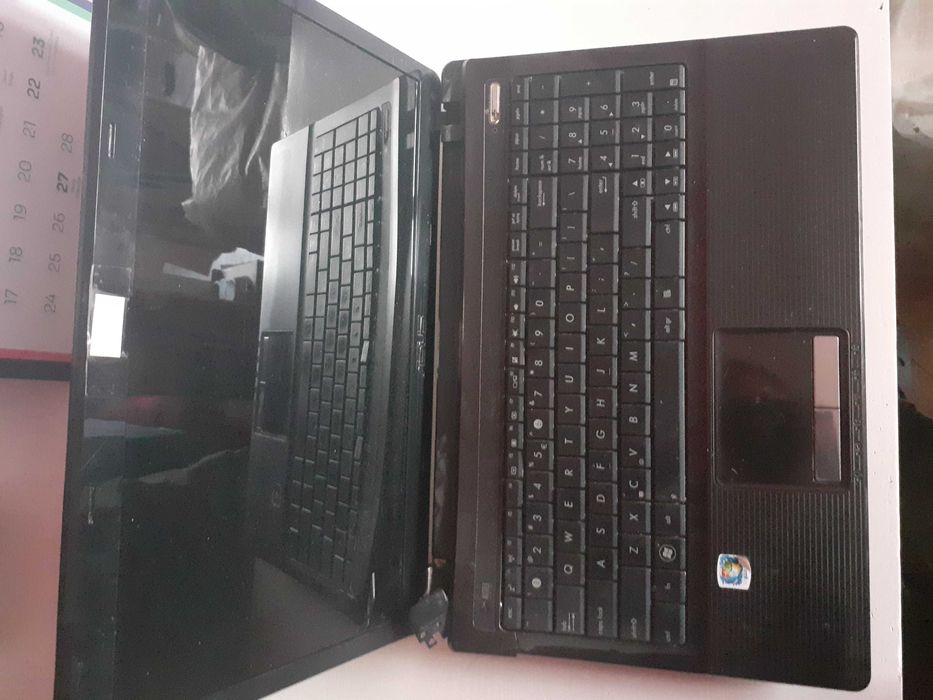 laptop uszkodzony