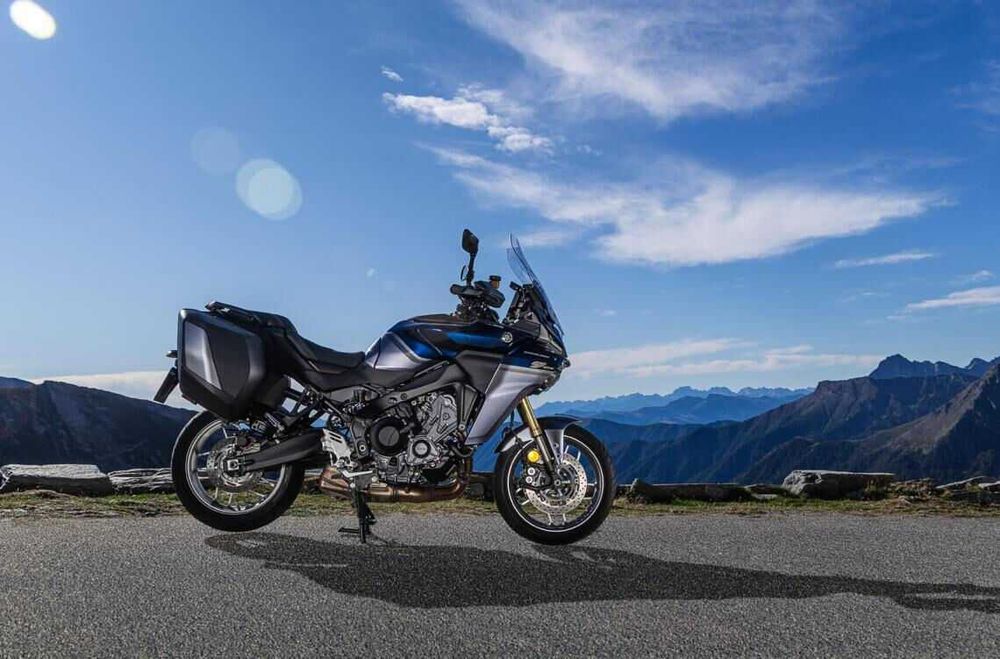 Yamaha Tracer 9 GT+ Y-AMT 2026