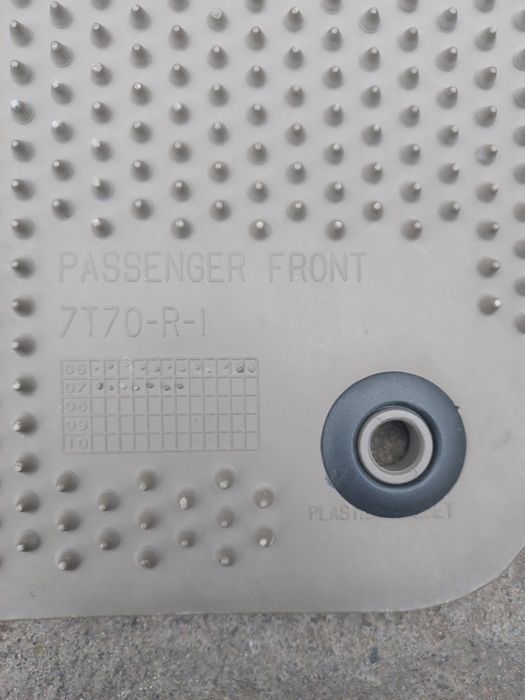 Оригінальні ворсові килимки (коврики) Hyundai Tucson JM (2004-2013)