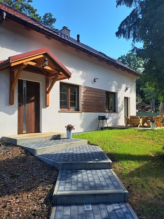 Domki letniskowe nad jeziorem