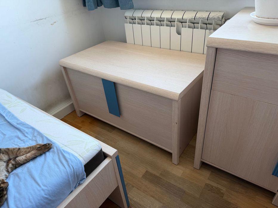 Дитячі меблі, дитяче ліжко