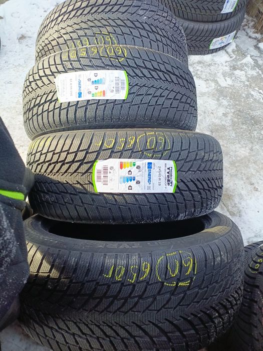 Nowe opony zimowe 245/45/19 Nokian 4 sztuki 2025r