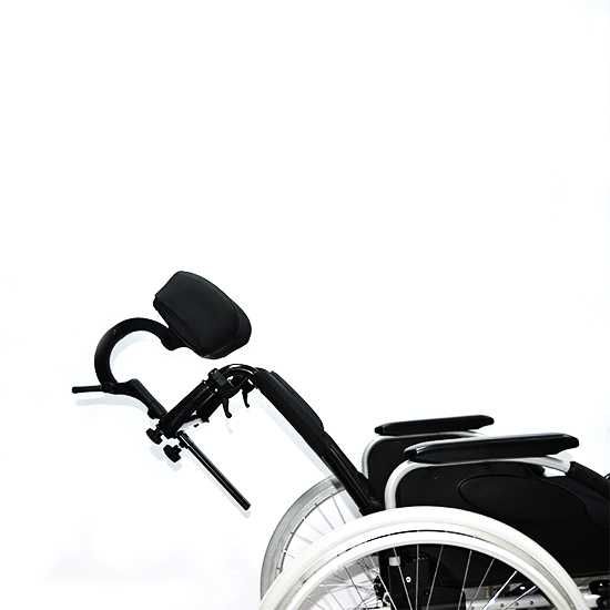 Інвалідне крісло-коляска Action 2 NG Invacare модель 2021