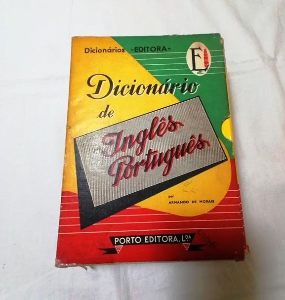 Dicionários diversos