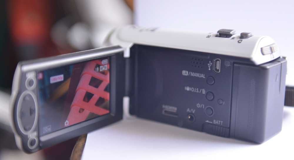 Kamera HD Panasonic HC-V210 FULL HD