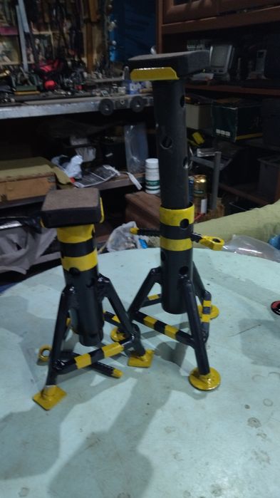 Підставка тримач для авто.