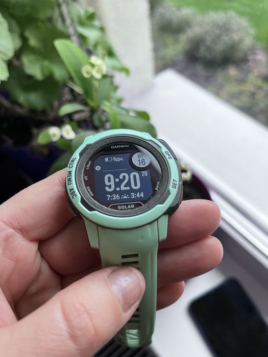 Годинник Garmin Instinct 2s Solar