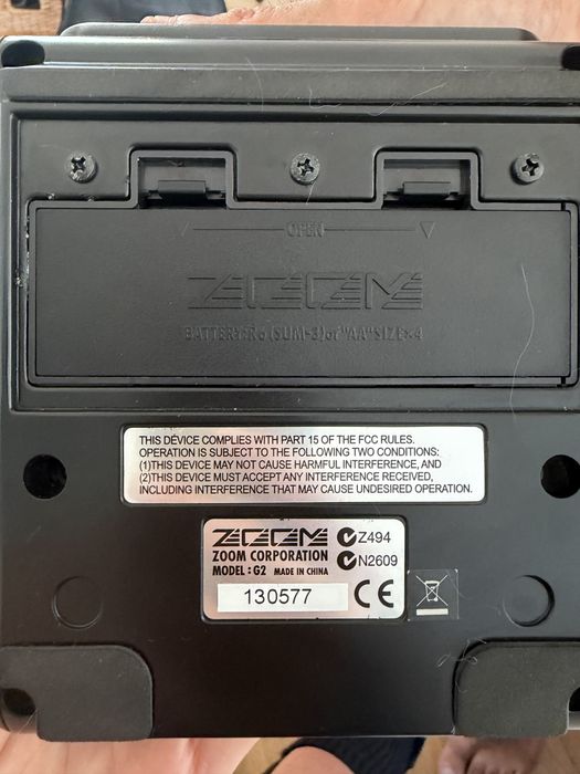 Pedaleira Zoom G2