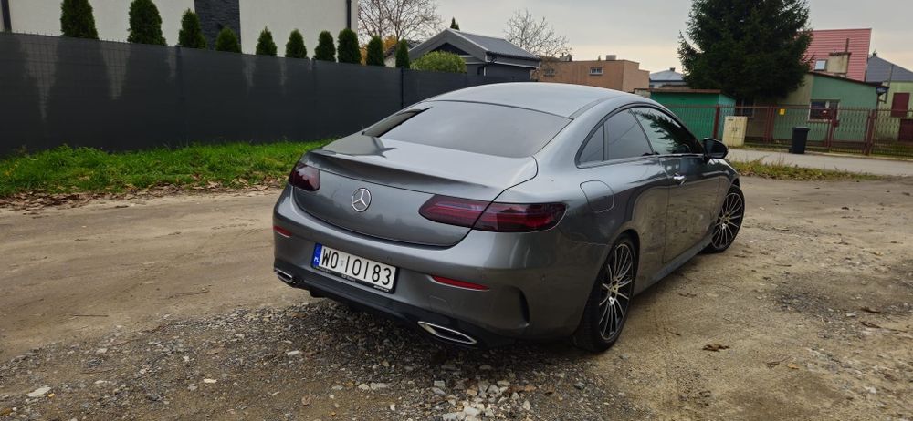 Mercedes-Benz E 220d Coupe