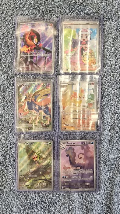 Conjunto de cartas pokémon