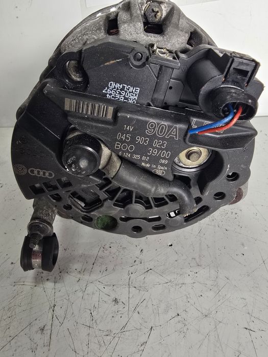 Alternador Seat Ibiza  6L  6J  1.4 tdi ref: 045903023