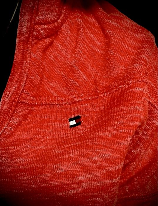 Tommy Hilfiger bluza czerwona z kapturem kangurka 116/122