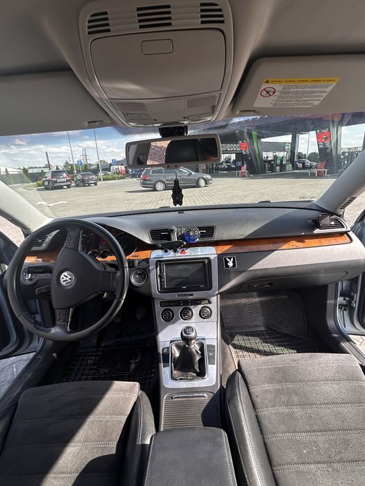 Автомобіль Volkswagen passat b6