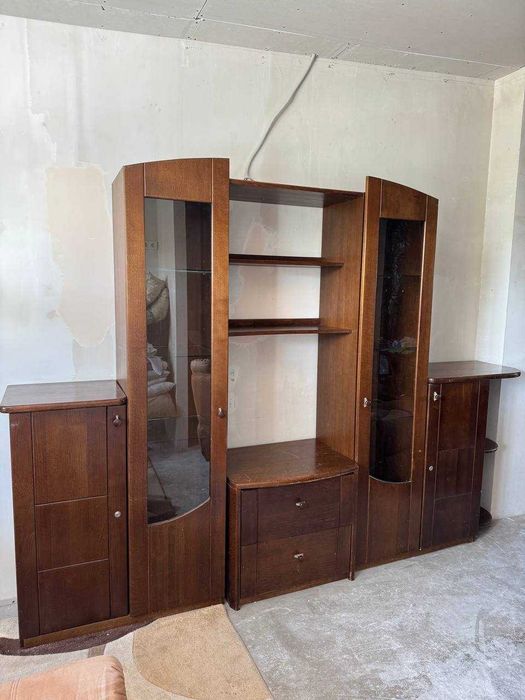 Стенка для зала / спальни