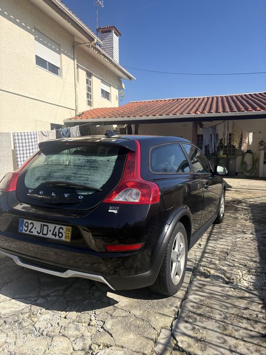 Volvo C30 1.6D 2010, 130.000km, económico e fiável, ótimo estado