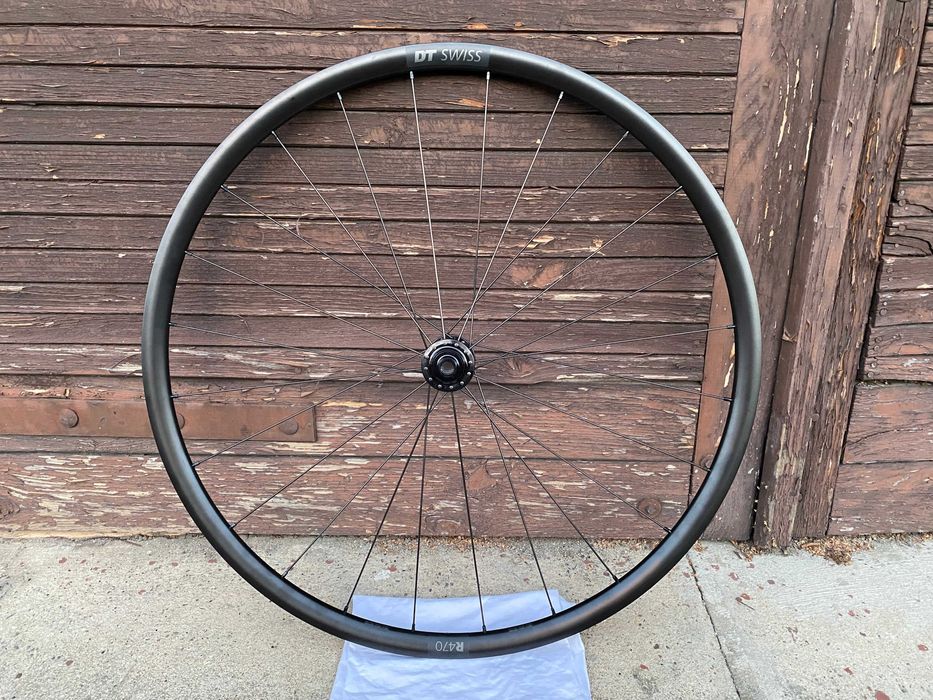 Sprzedam koła szosowe / grawelowe DT Swiss R470, 700C 28".